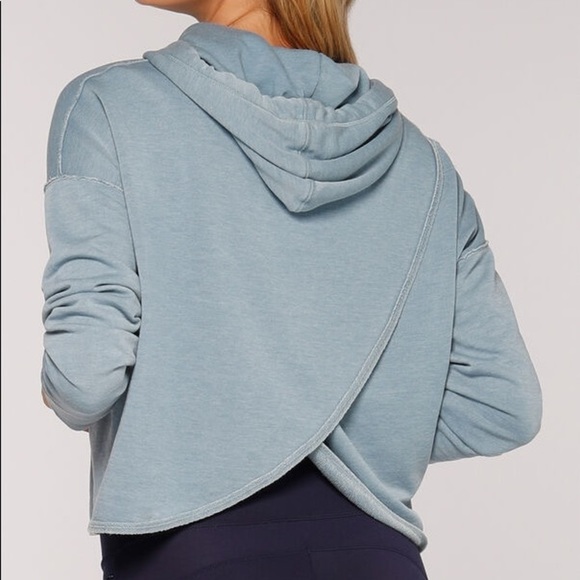 Lorna Jane Tops - Lorna Jane Brave Cropped Hoodie